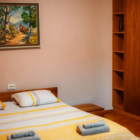 Natura - Private By A Near Vratsa *